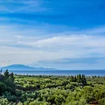 Dream View Vakantiehuis Kypseli