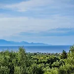 Dream View Vakantiehuis Kypseli