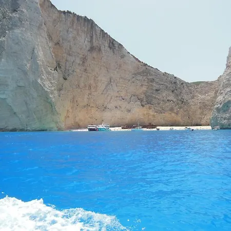 Dream View Vakantiehuis Kypseli